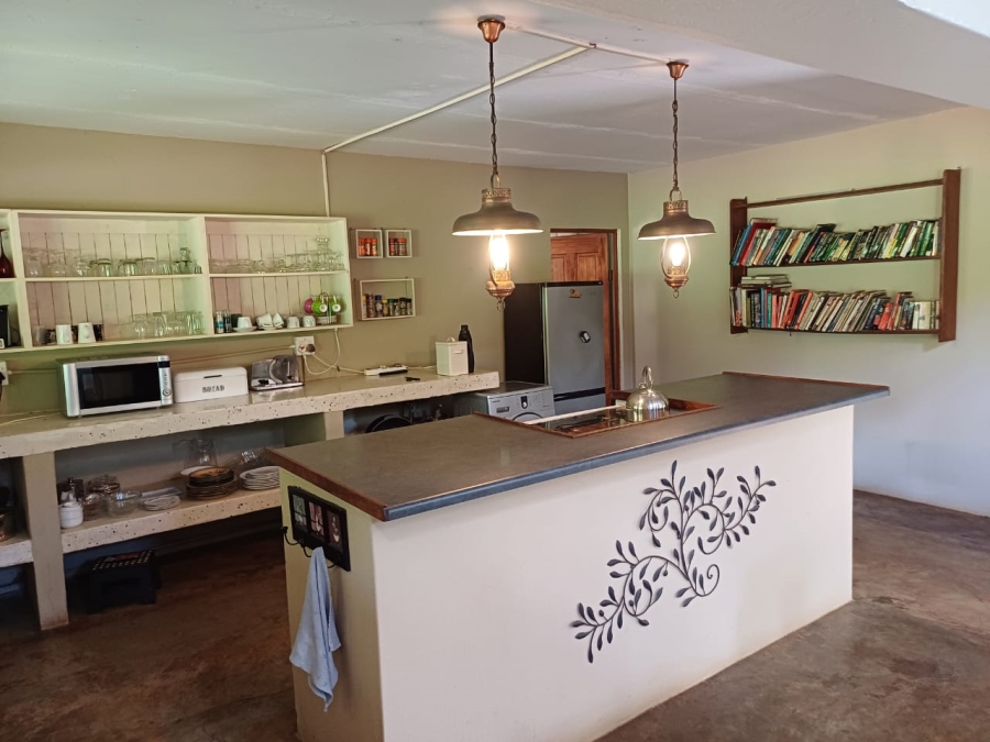 9 Bedroom Property for Sale in Scheerpoort A H North West